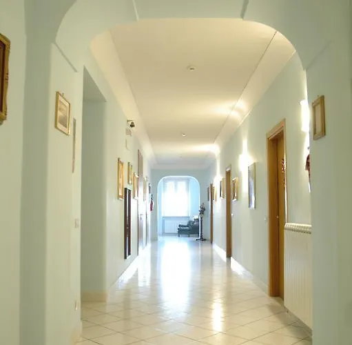 Gasthuis Casa Religiosa Per Ferie Ancelle Del Santuario